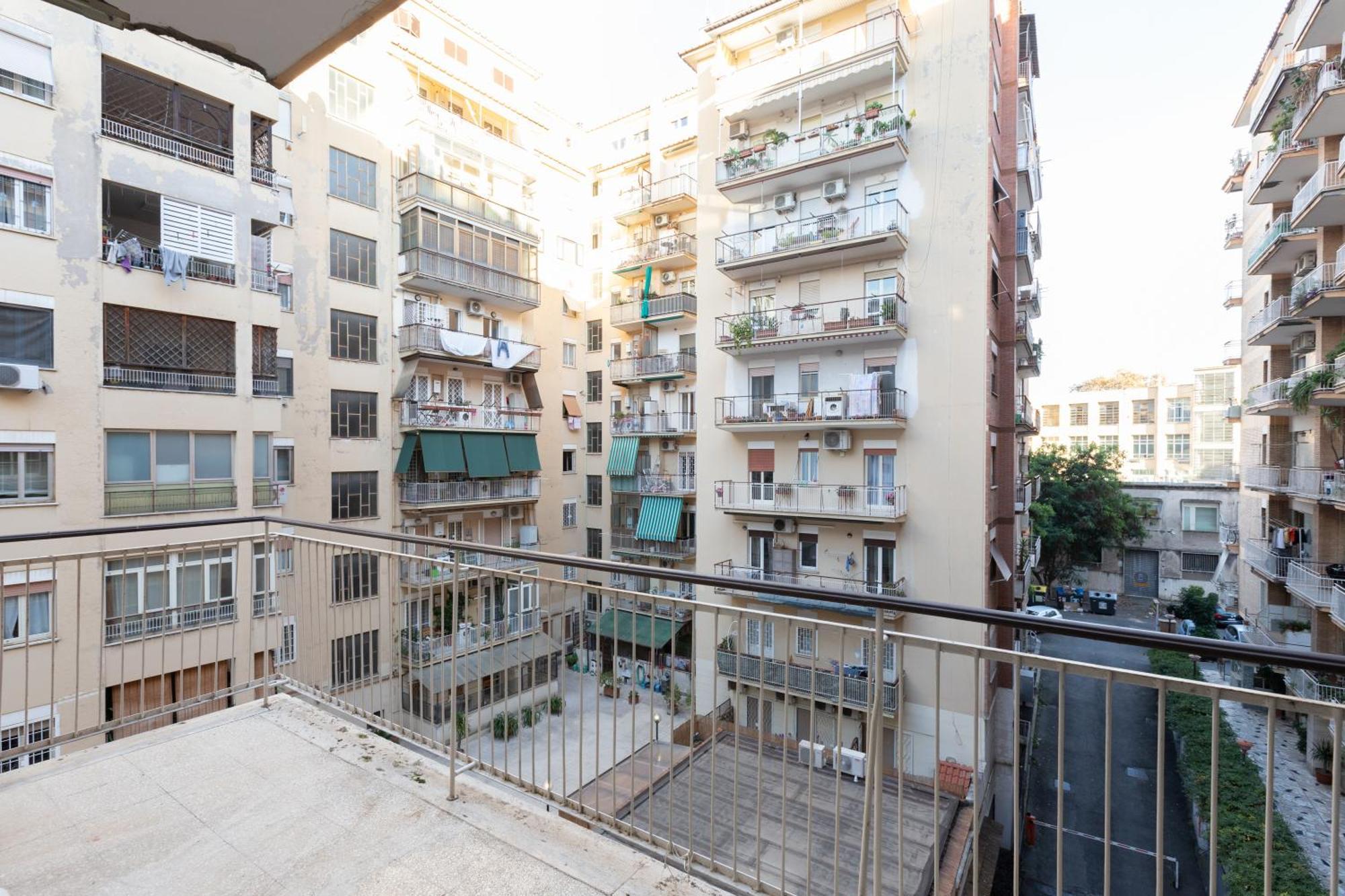 Affittacamere Alpino 76 Roma Dış mekan fotoğraf